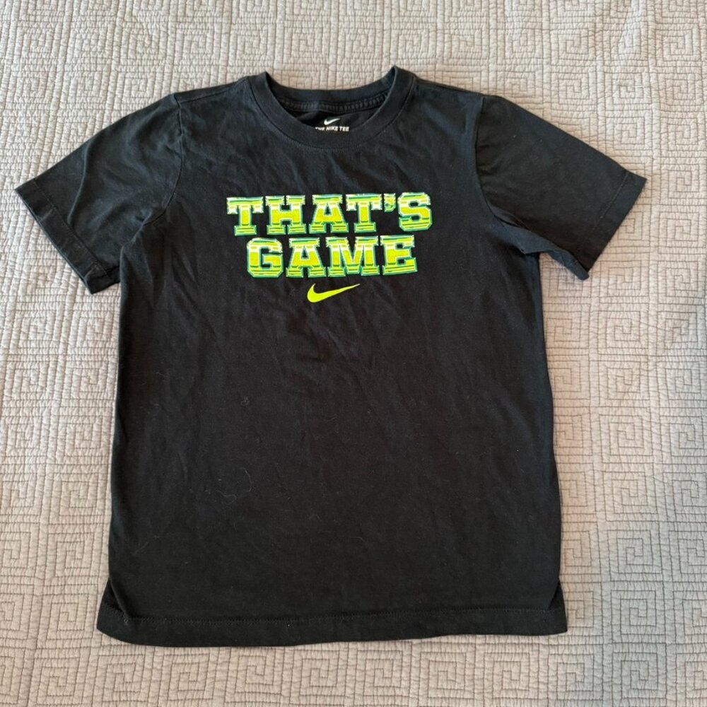 Nike youth shirt
